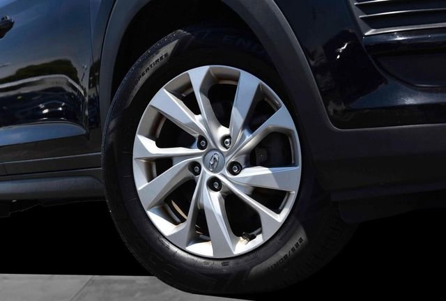 Used 2019 Hyundai Tucson SE AWD/4WD image 3