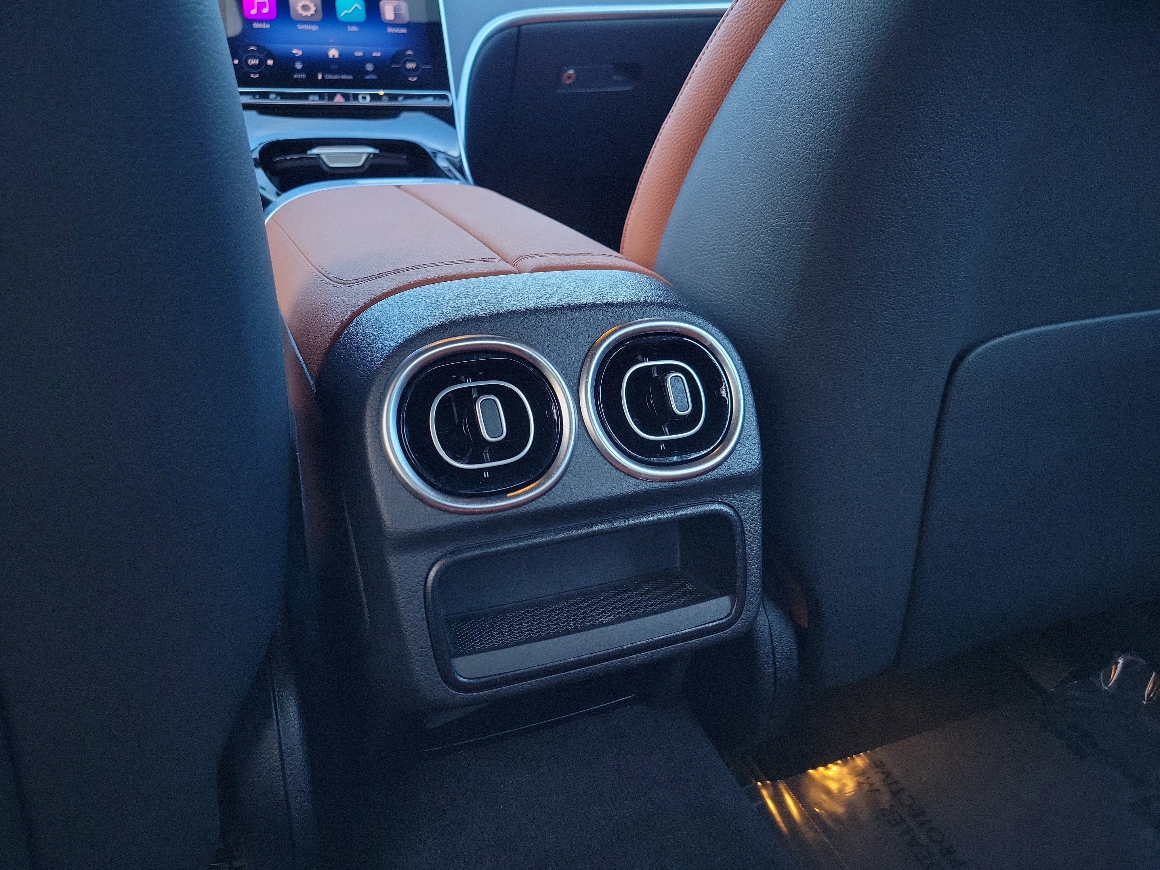 Certified 2025 Mercedes-Benz C 300 Sedan image 15