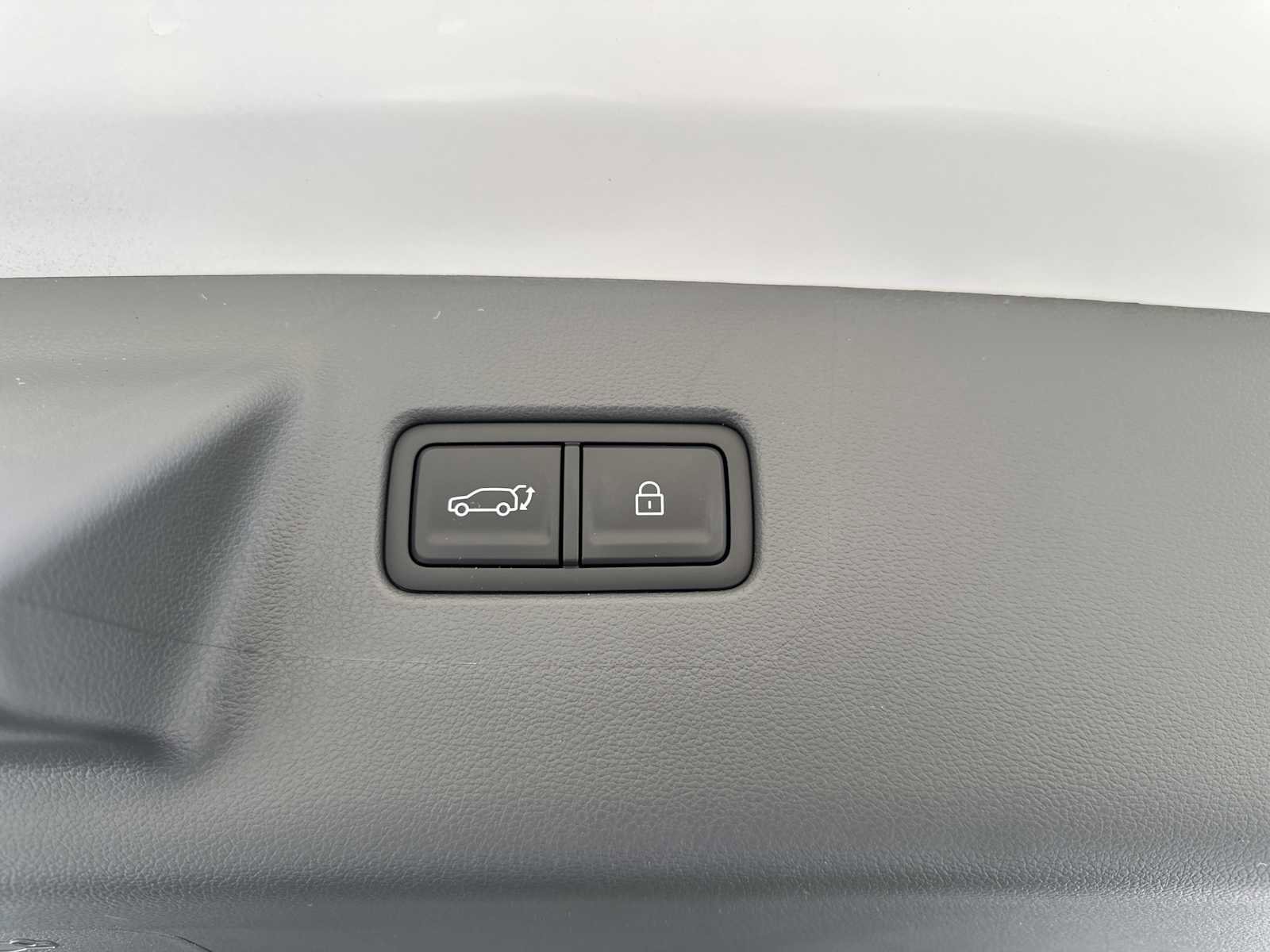 New 2026 Hyundai Santa Fe SEL FWD image 24