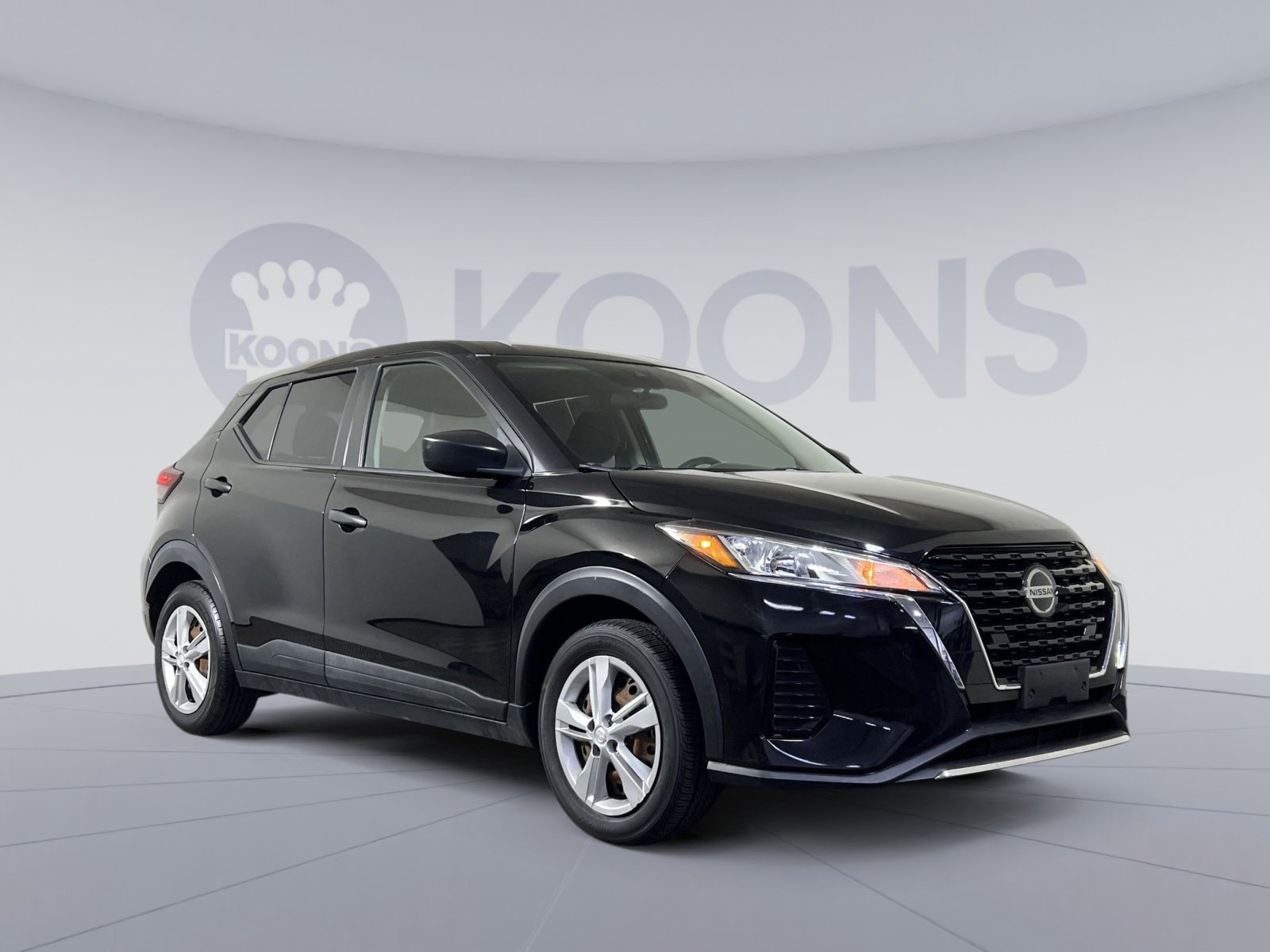 Used 2021 Nissan Kicks S image 8