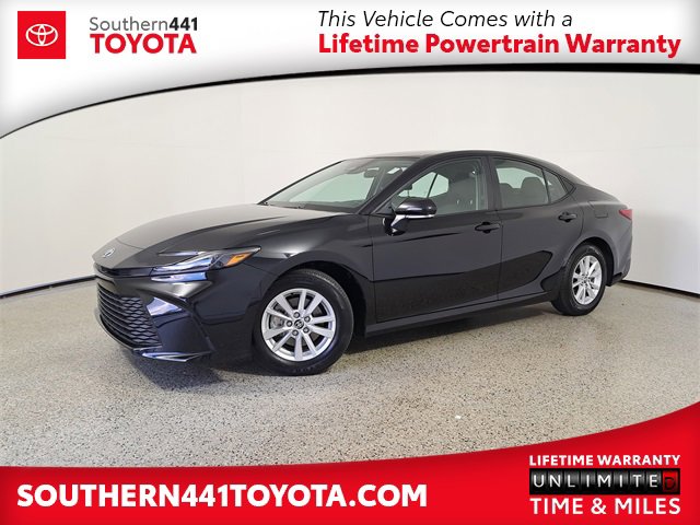 Used 2025 Toyota Camry LE video 1