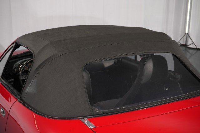 Used 1990 MAZDA MX-5 Miata RWD image 24