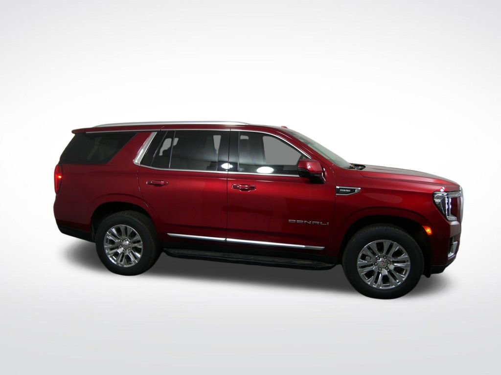 Used 2024 GMC Yukon Denali AWD/4WD image 2
