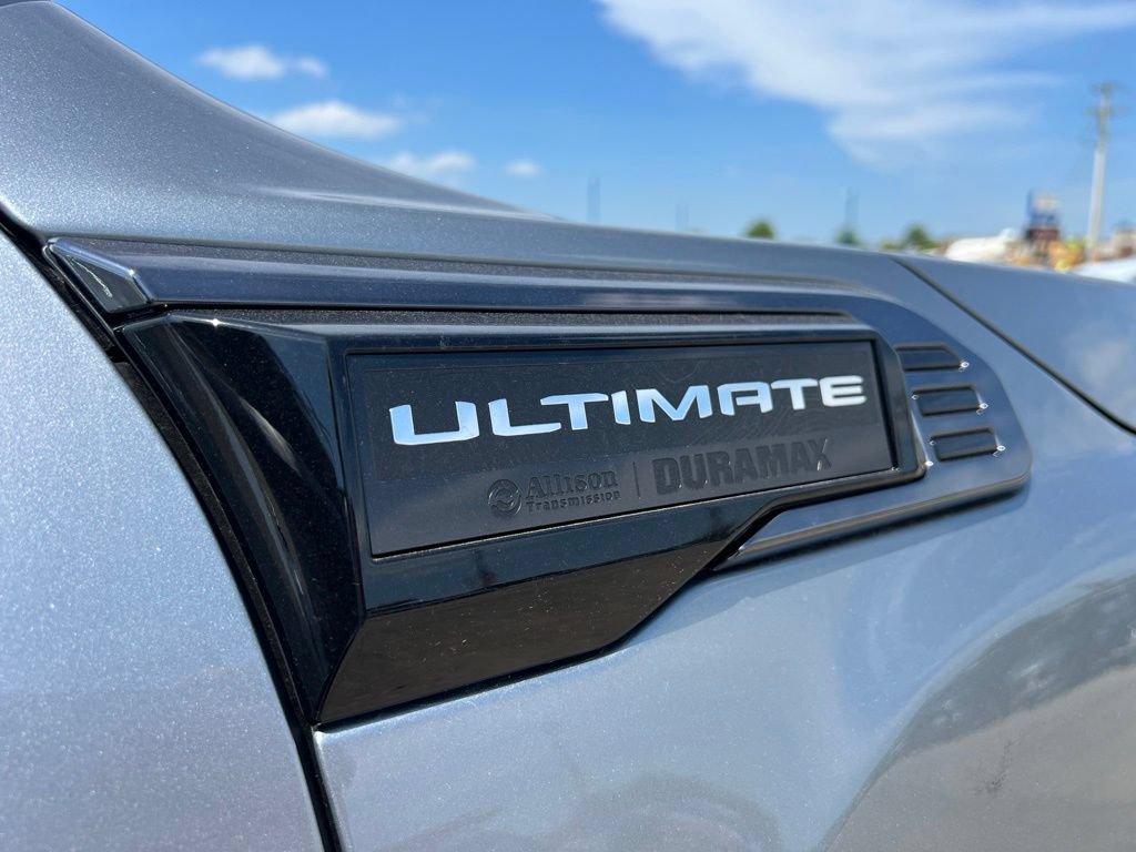 New 2026 GMC Sierra 2500 Denali Ultimate w/ LPO, Black Badging Package AWD/4WD image 12