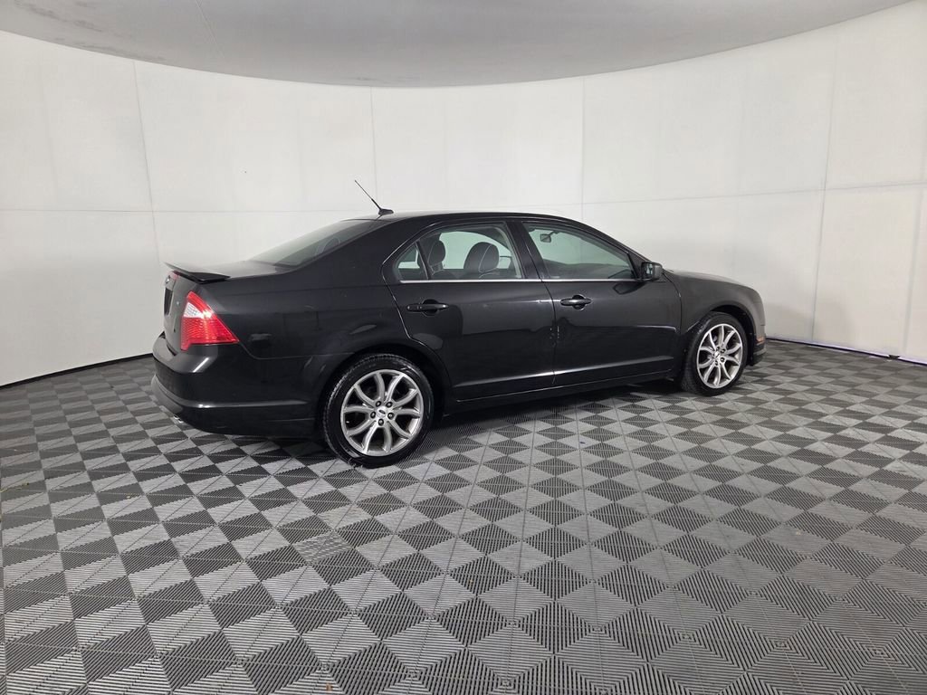 Used 2011 Ford Fusion SE w/ Appearance Pkg image 6