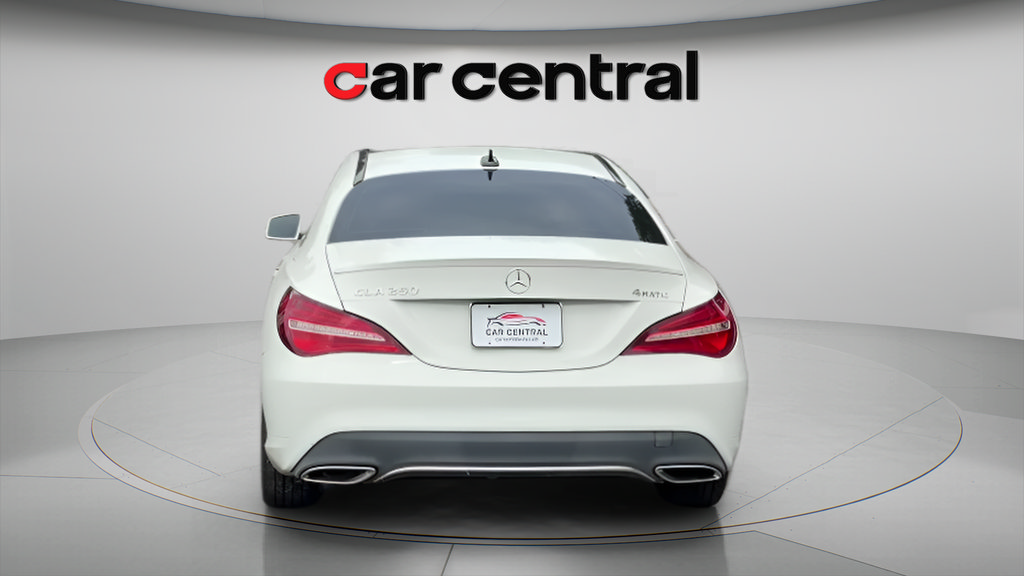 Used 2017 Mercedes-Benz CLA 250 4MATIC image 4