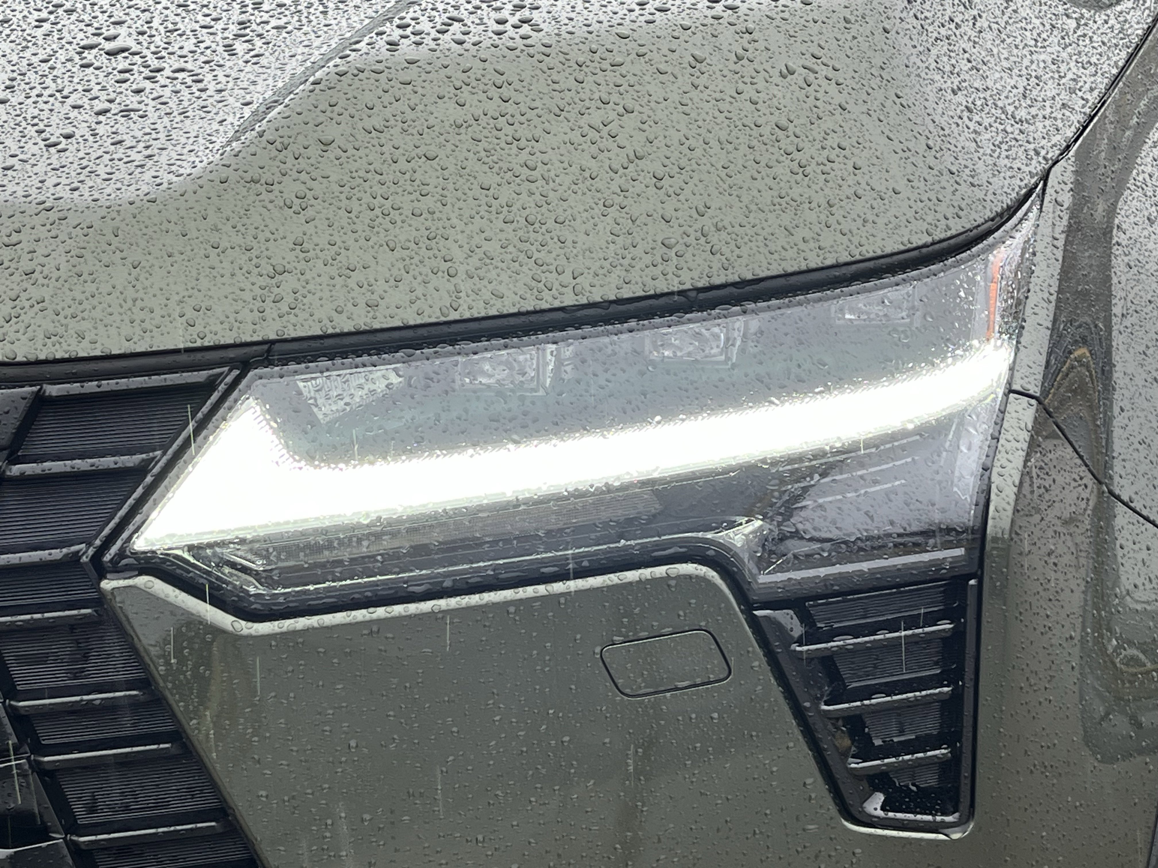 Used 2025 Lexus GX 550 w/ Accessory Package (32) image 9