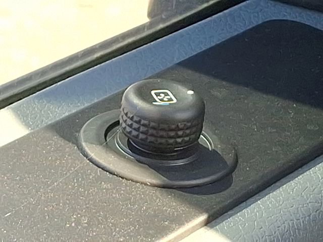 Used 2023 Ford F650 2WD Regular Cab Super Duty image 29