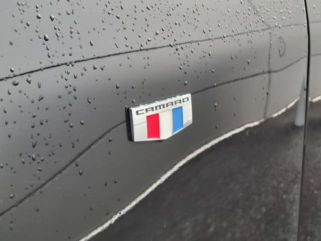 Used 2021 Chevrolet Camaro LT w/ RS Package image 47