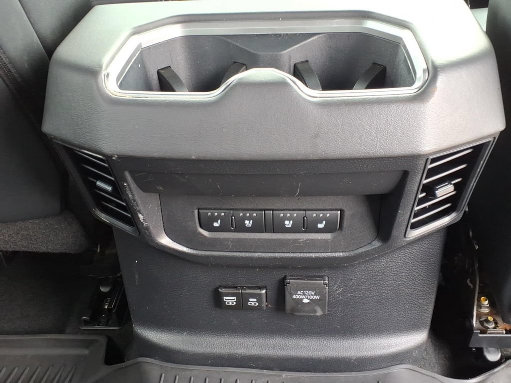 Used 2023 Toyota Tundra Platinum AWD/4WD image 17