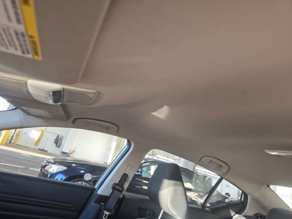 Used 2025 Nissan Altima 2.5 SV FWD image 16