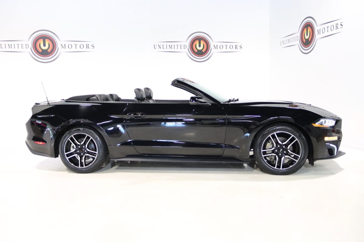 Used 2019 Ford Mustang Premium RWD image 57