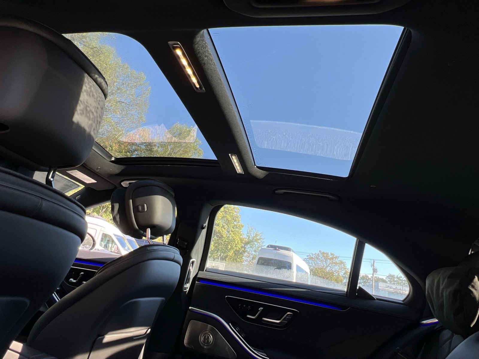 New 2026 Mercedes-Benz S 580 4MATIC Sedan image 22