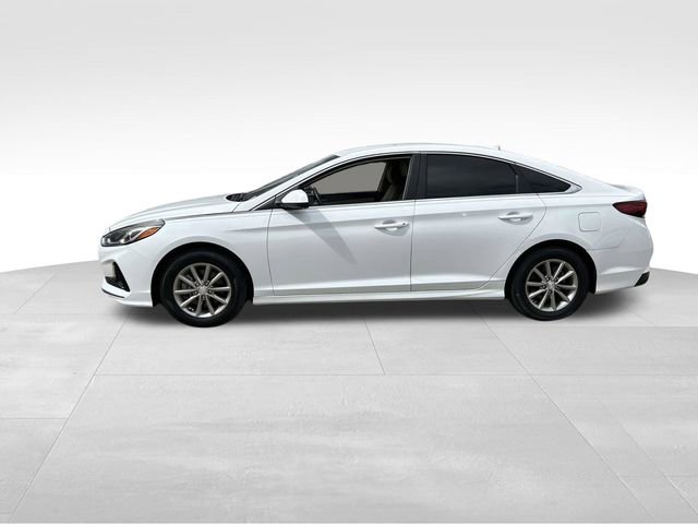 Used 2019 Hyundai Sonata SE FWD image 2