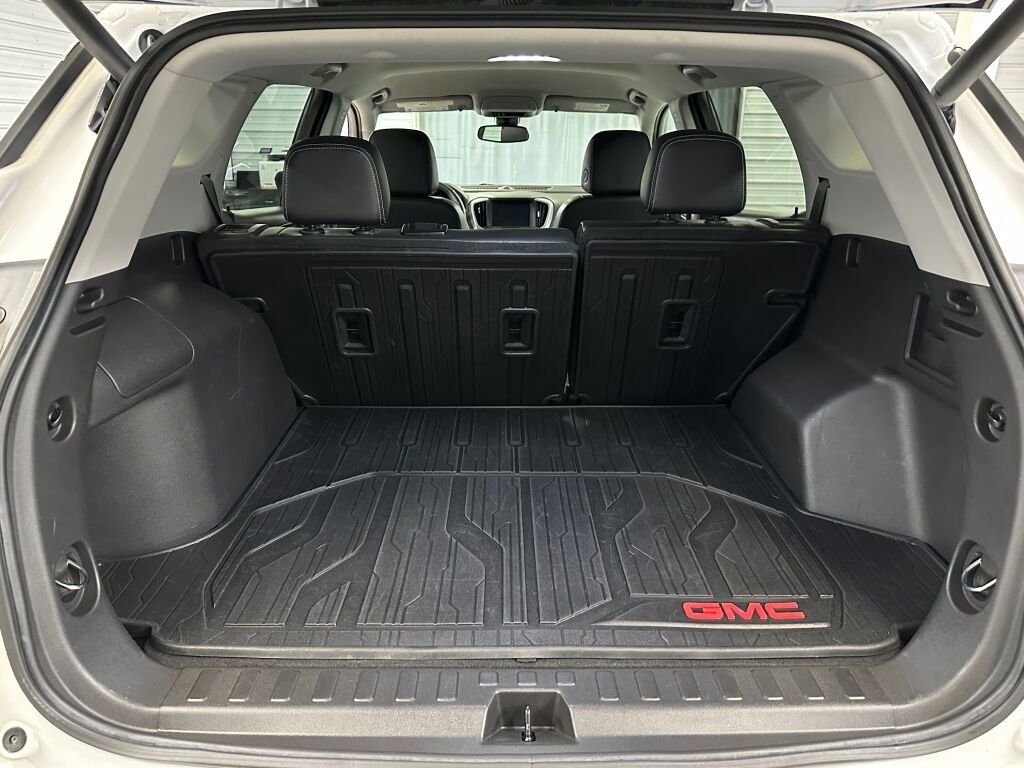 Certified 2023 GMC Terrain SLT w/ LPO, Floor Liner Package image 26