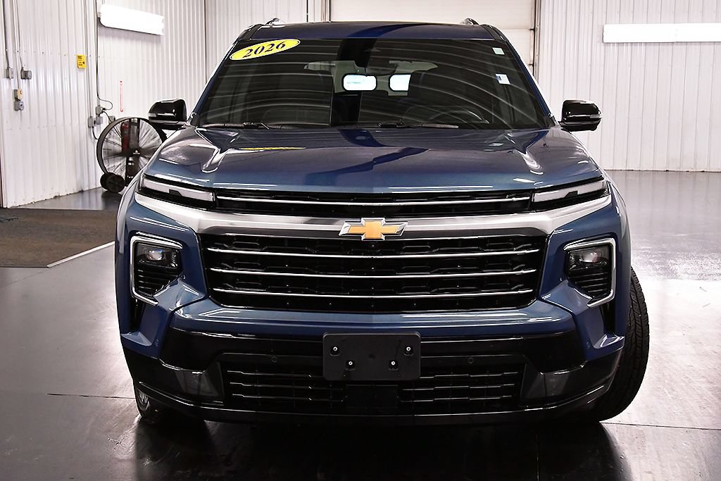 Used 2026 Chevrolet Traverse High Country w/ LPO, Floor Liner Package AWD/4WD image 2