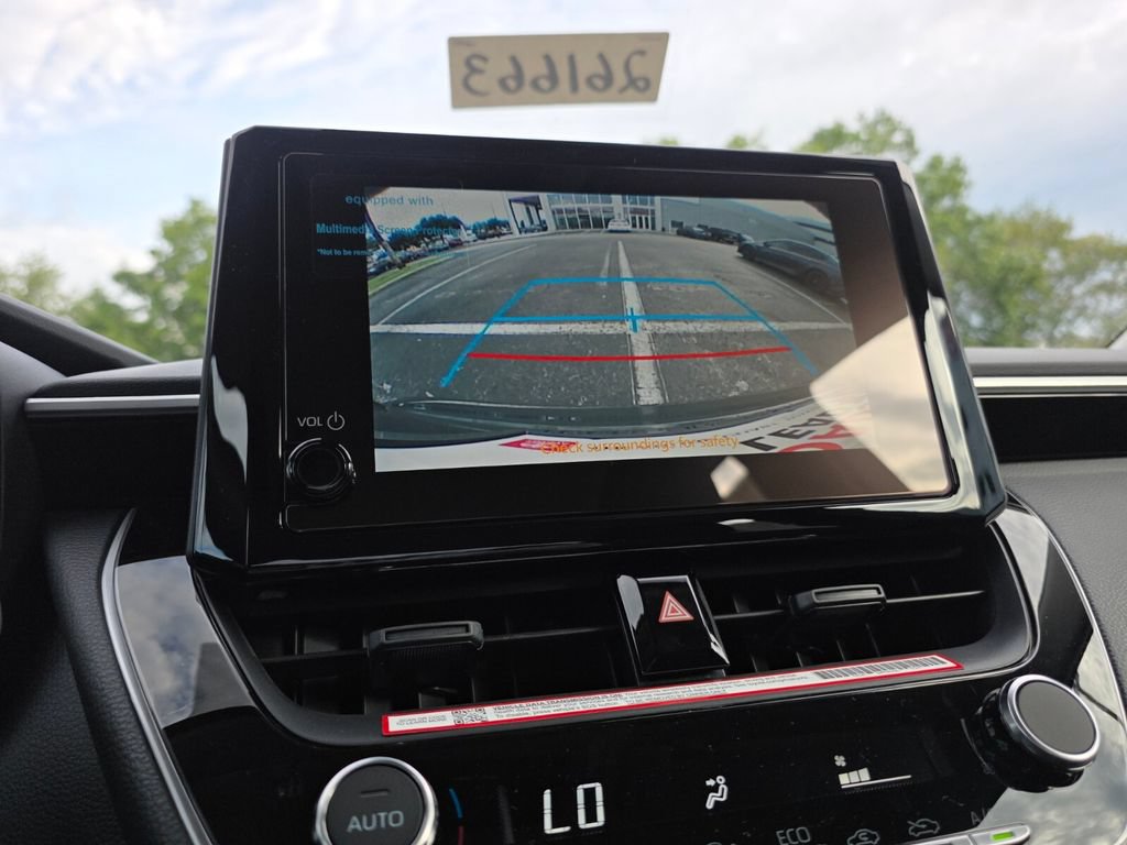 Used 2026 Toyota Corolla LE FWD image 32