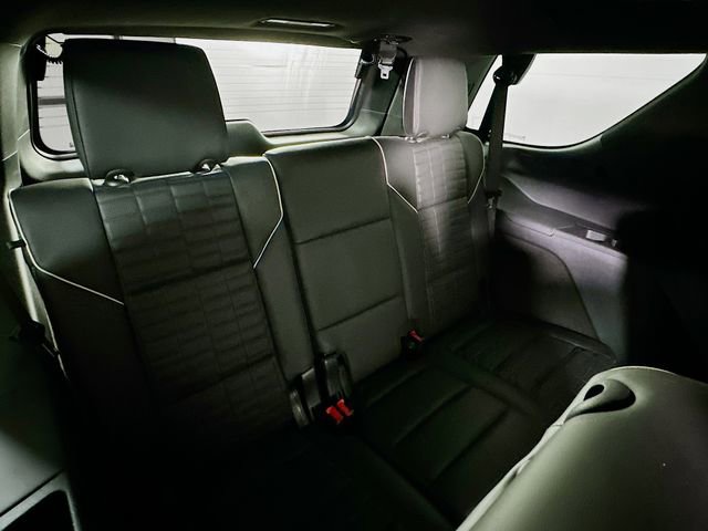 Certified 2025 Cadillac Escalade Sport Platinum w/ LPO, Floor Liner Package image 30