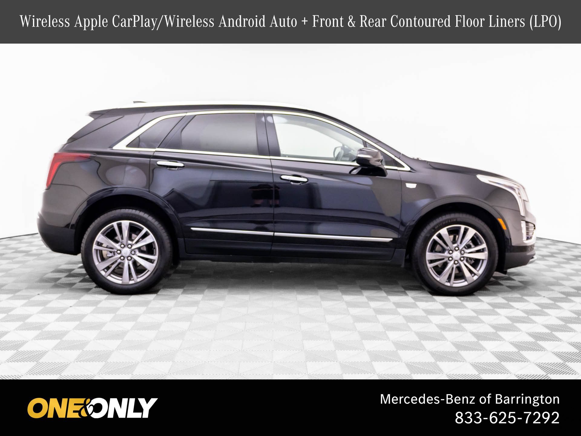 Used 2025 Cadillac XT5 Premium Luxury w/ LPO, Floor Liner Package AWD/4WD image 6