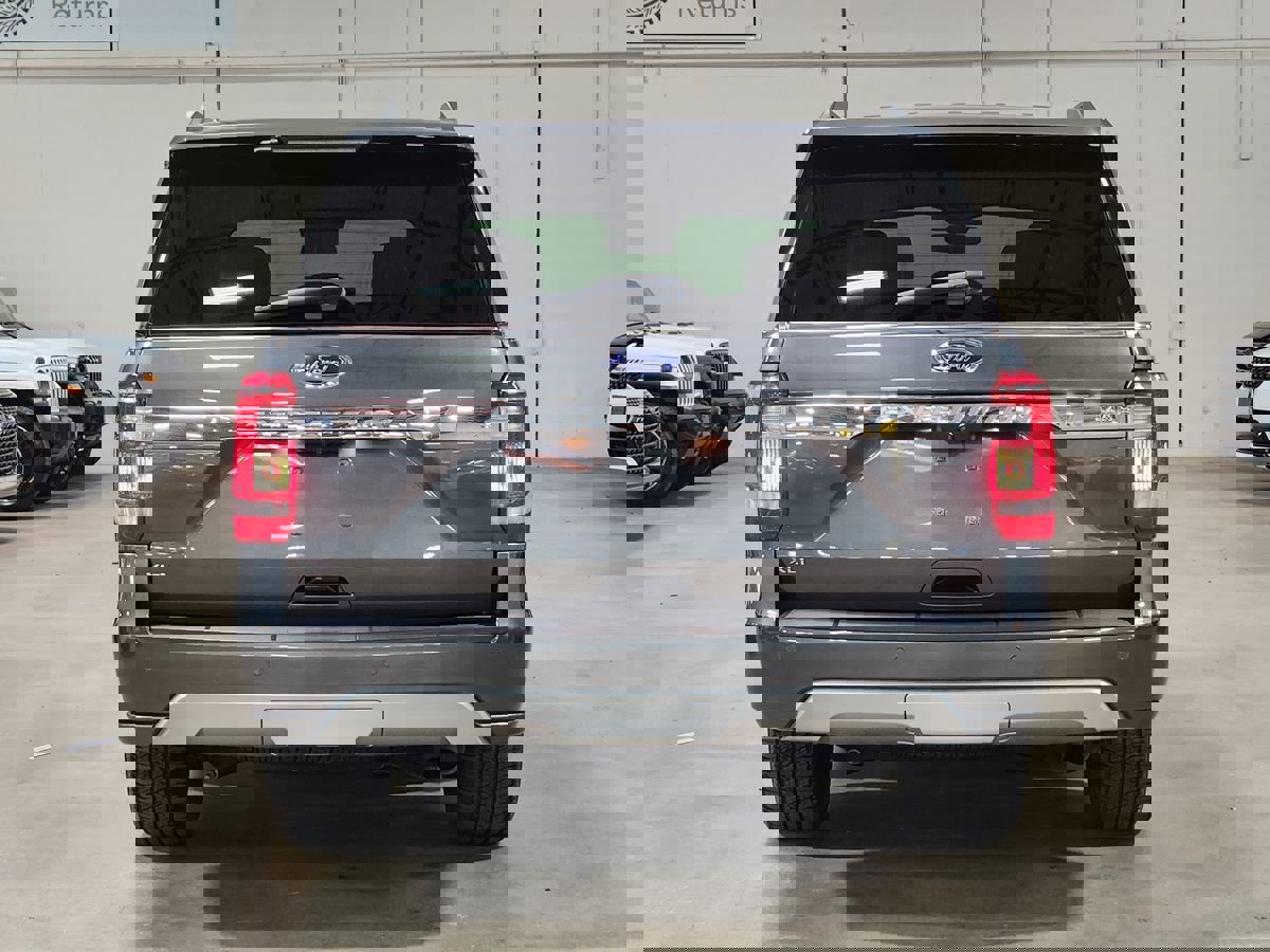 Used 2021 Ford Expedition Max XLT image 10