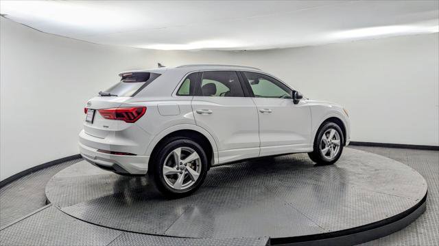 Used 2020 Audi Q3 2.0T Premium image 8