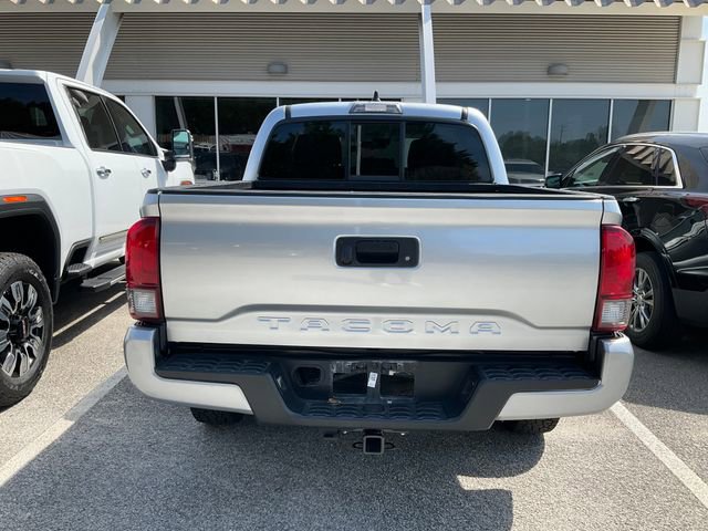Used 2022 Toyota Tacoma SR w/ SR Convenience Package image 5