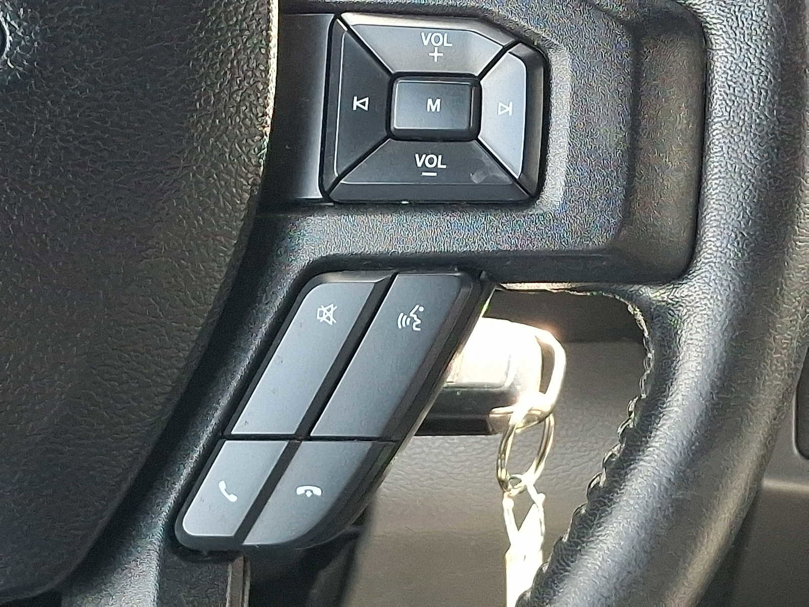 Used 2017 Ford F150 XLT w/ Equipment Group 302A Luxury image 22