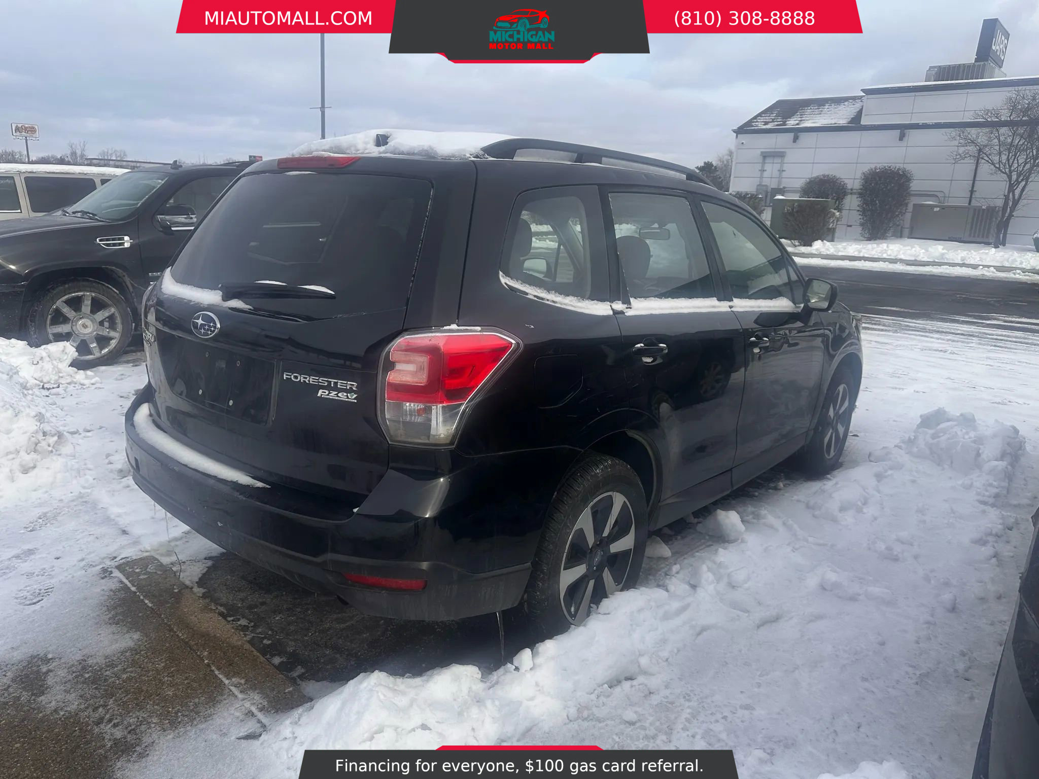 Used 2017 Subaru Forester 2.5i w/ Alloy Wheel Package image 6