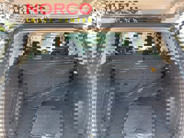 Used 2017 Ford Escape SE image 12