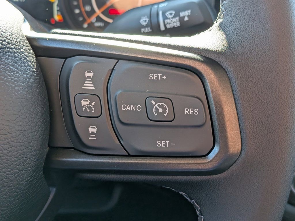 New 2026 Jeep Gladiator Mojave w/ Steel Bumper Group image 13