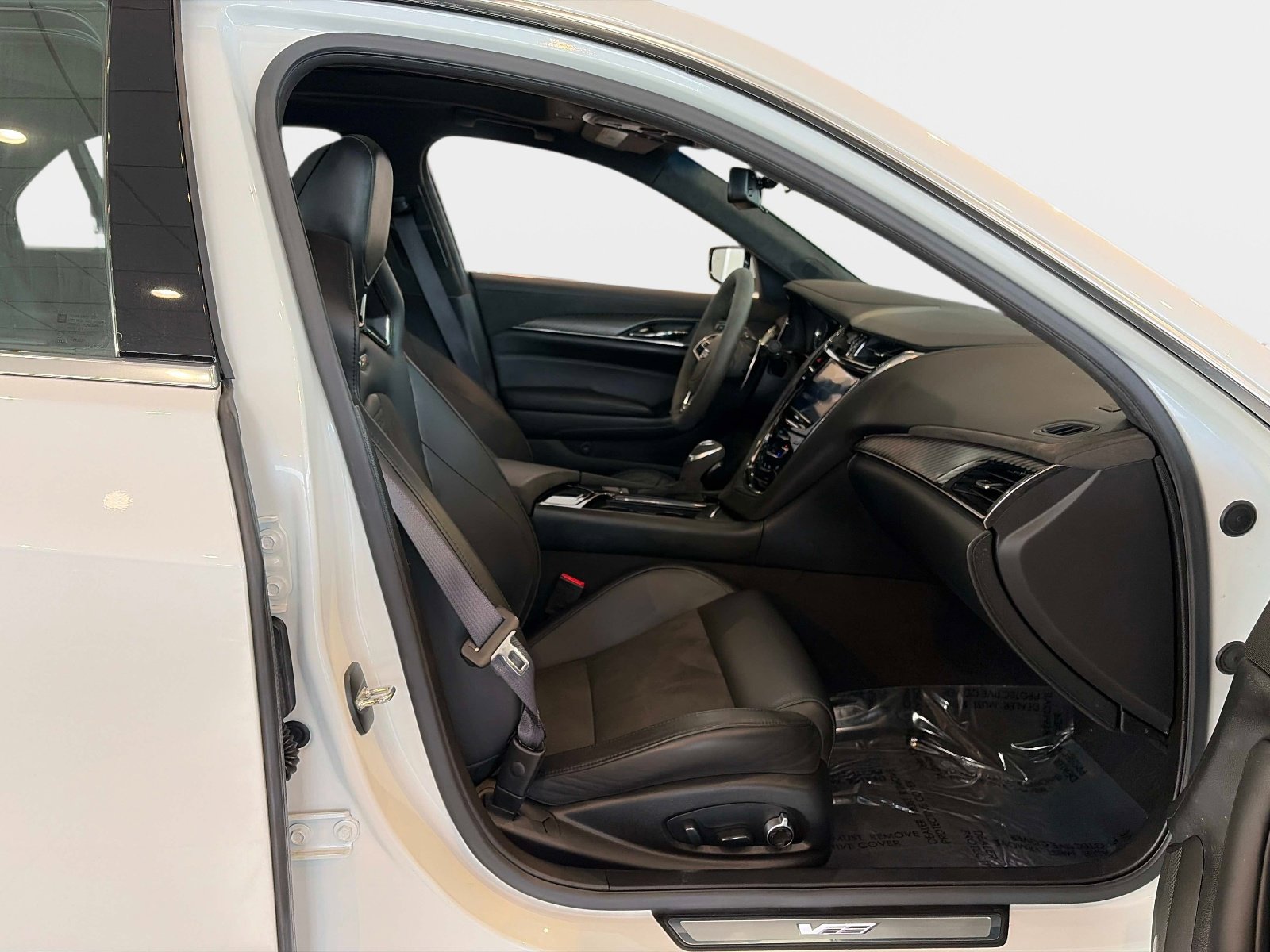 Used 2017 Cadillac CTS V w/ Carbon Black Package image 15