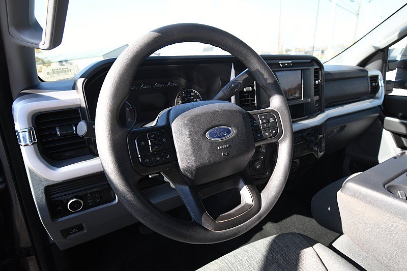 Used 2026 Ford F250 XLT AWD/4WD image 12