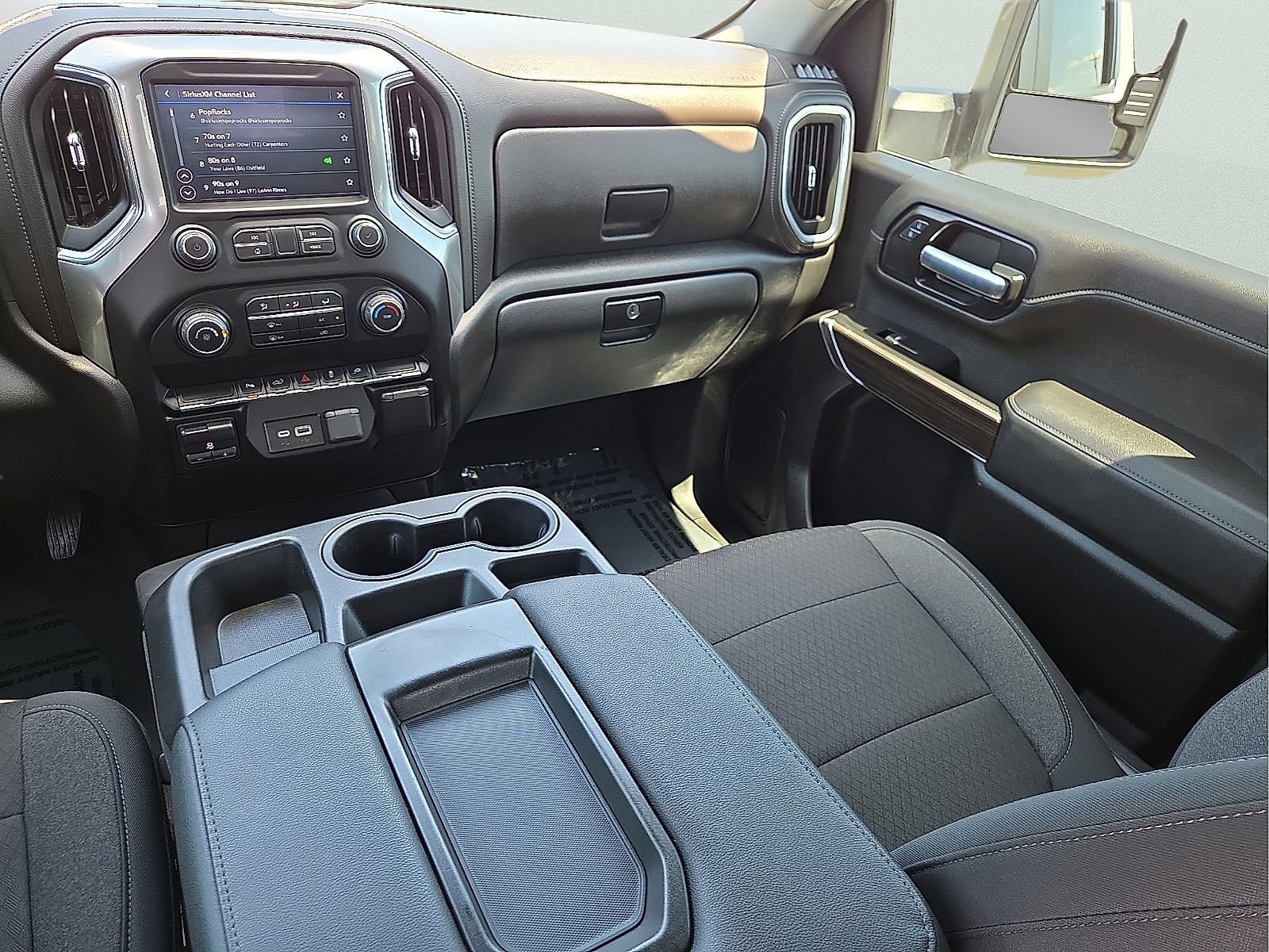 Used 2022 Chevrolet Silverado 2500 LT AWD/4WD image 12