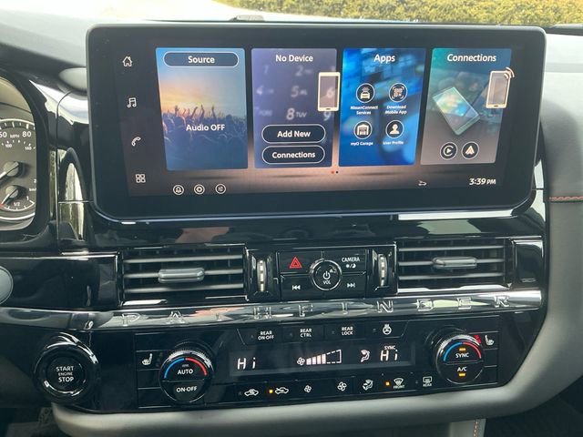 New 2026 Nissan Pathfinder SV image 22