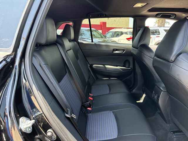 Used 2025 Toyota Corolla Cross AWD Hybrid w/ Convenience Package image 33