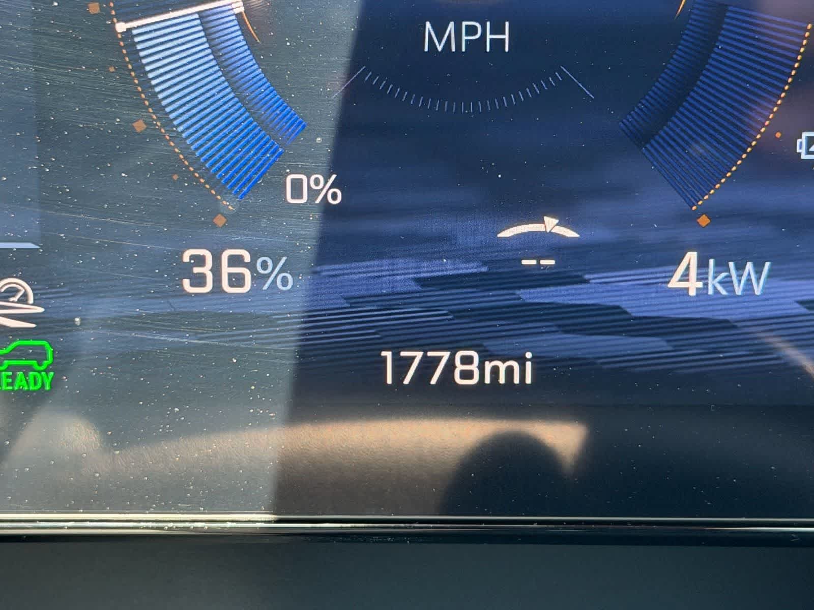 Used 2026 Chevrolet Equinox EV LT w/ Convenience Package II AWD/4WD image 34