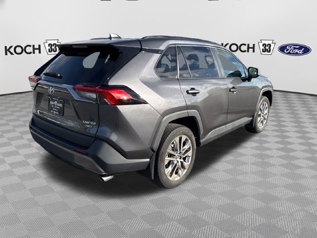 Used 2021 Toyota RAV4 Limited AWD/4WD image 8