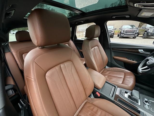 Used 2019 Audi Q5 2.0T Premium Plus w/ Premium Plus Package image 41