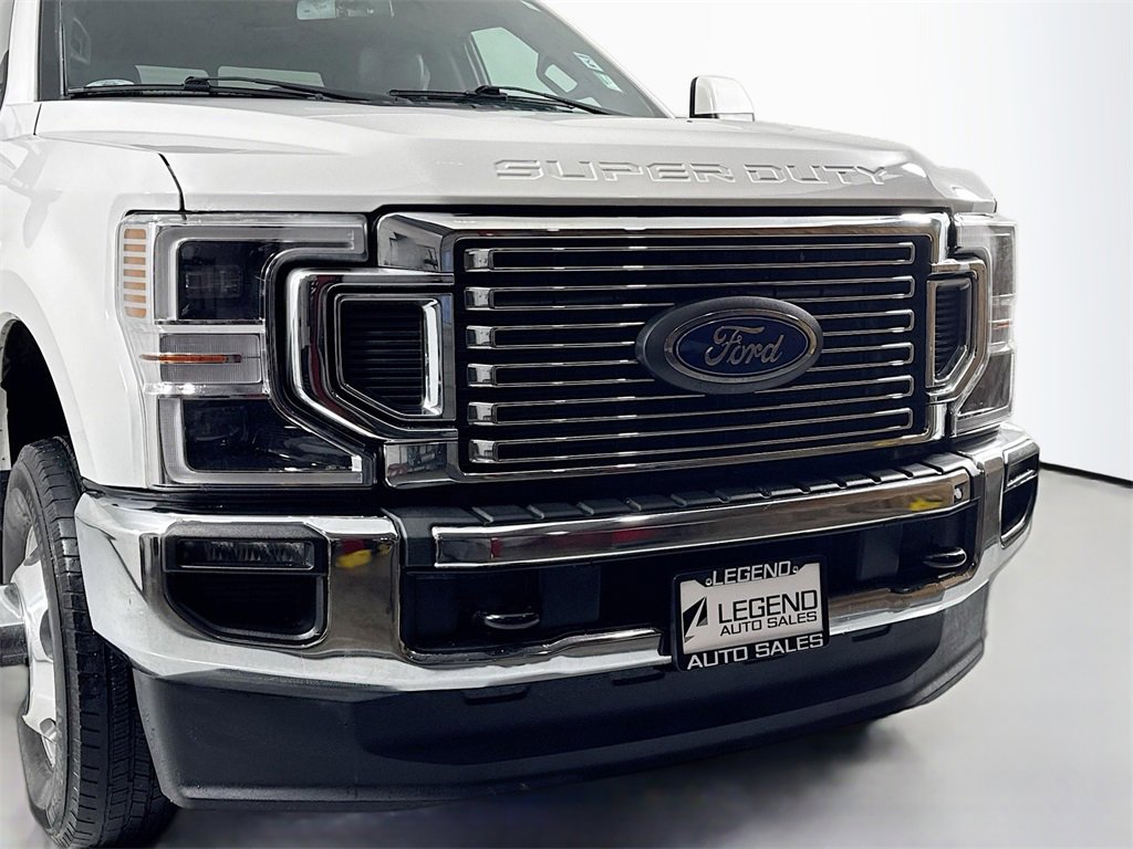 Used 2022 Ford F350 Lariat image 10
