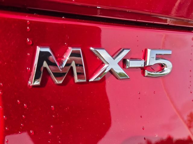 New 2026 MAZDA MX-5 Miata RF Grand Touring RWD image 9