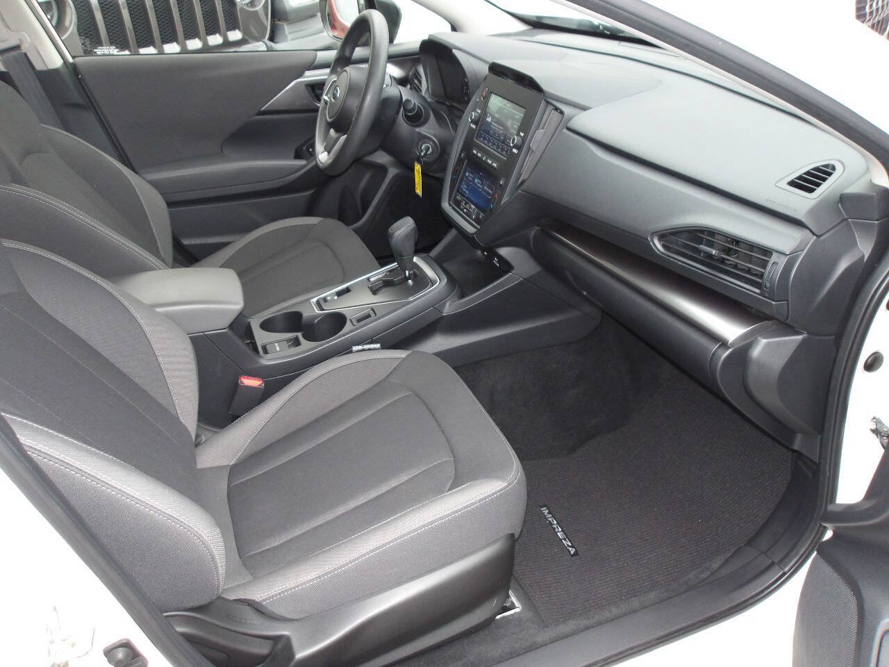 Used 2024 Subaru Impreza 2.0i AWD/4WD image 22