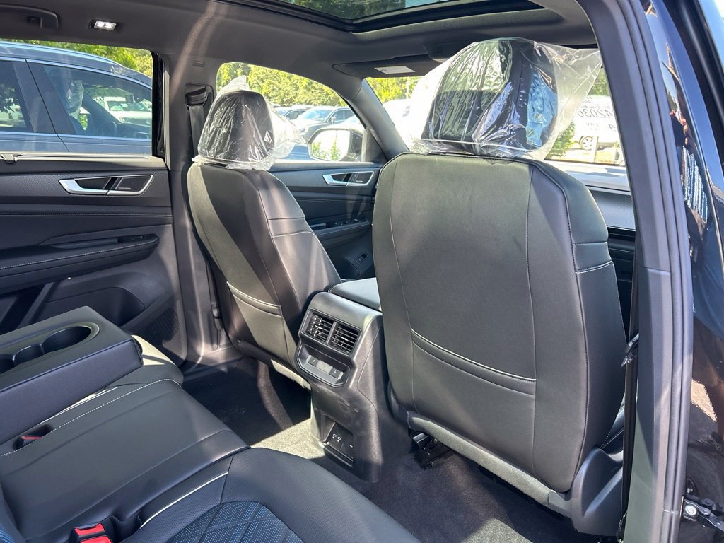New 2026 Volkswagen Atlas Cross Sport SEL Premium R-Line AWD/4WD image 50