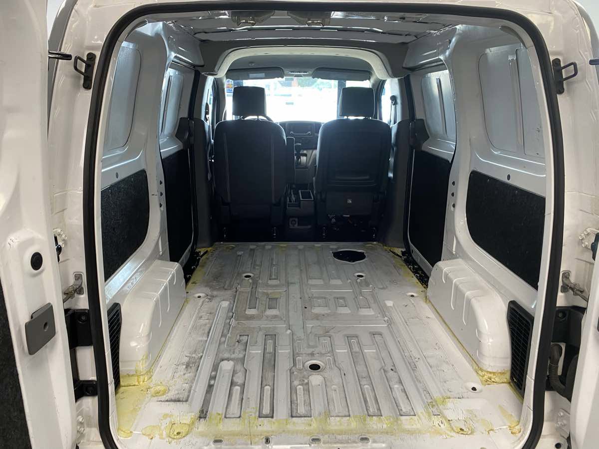 Used 2019 Nissan NV200 SV image 20