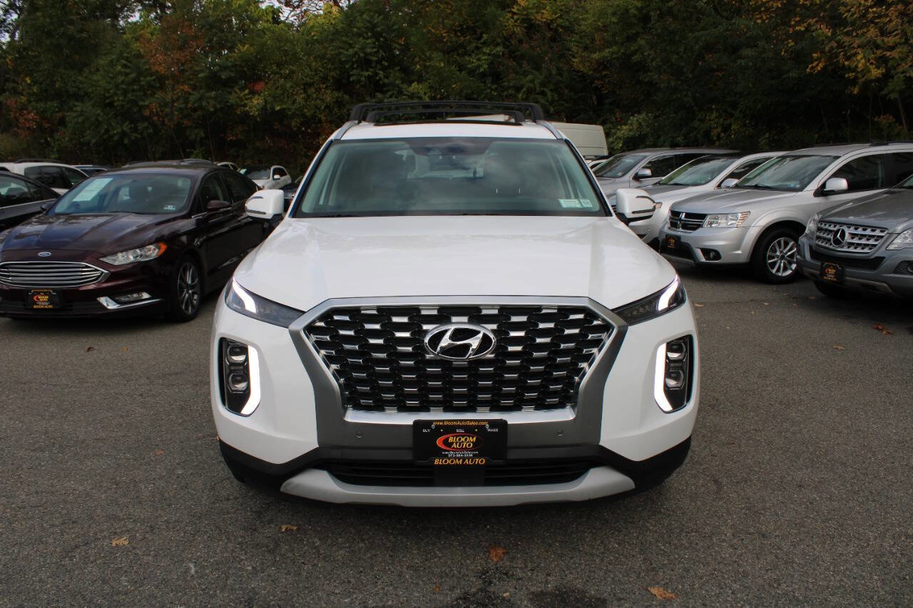 Used 2020 Hyundai Palisade SEL w/ Premium Package image 3