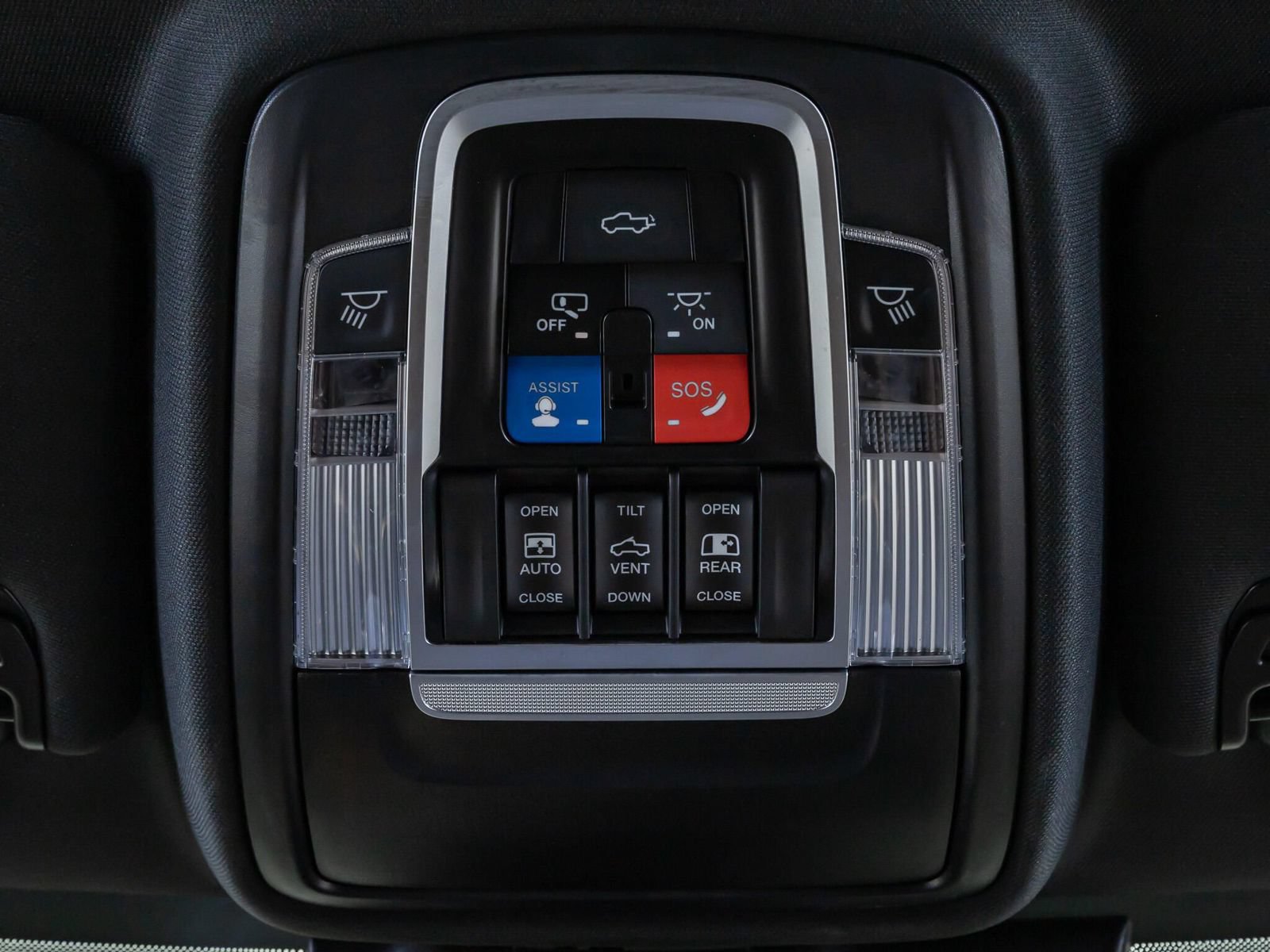 Used 2024 RAM 2500 Limited w/ Safety Group AWD/4WD image 28