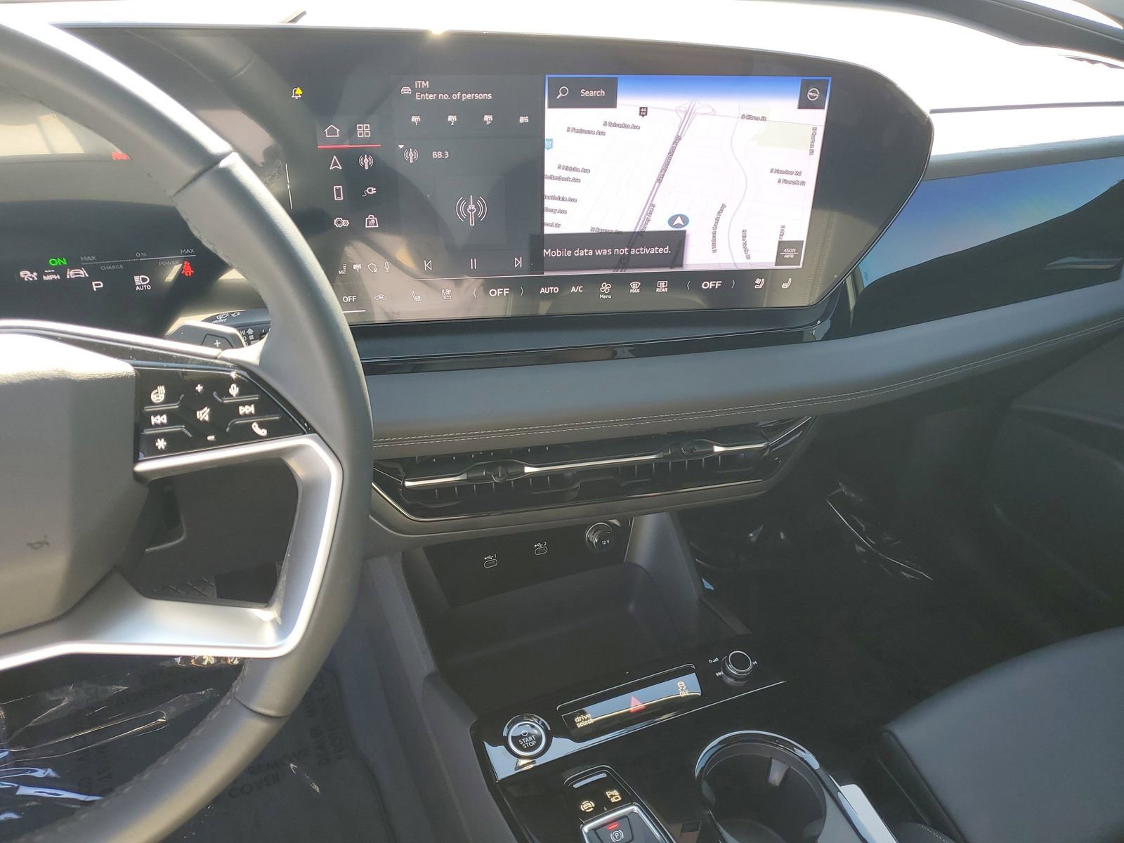 Used 2025 Audi Q6 e-tron Premium Plus w/ Premium Plus RWD image 24