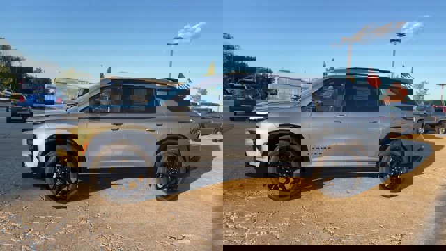 New 2026 Chevrolet Traverse RS w/ LPO, Floor Liner Package image 5