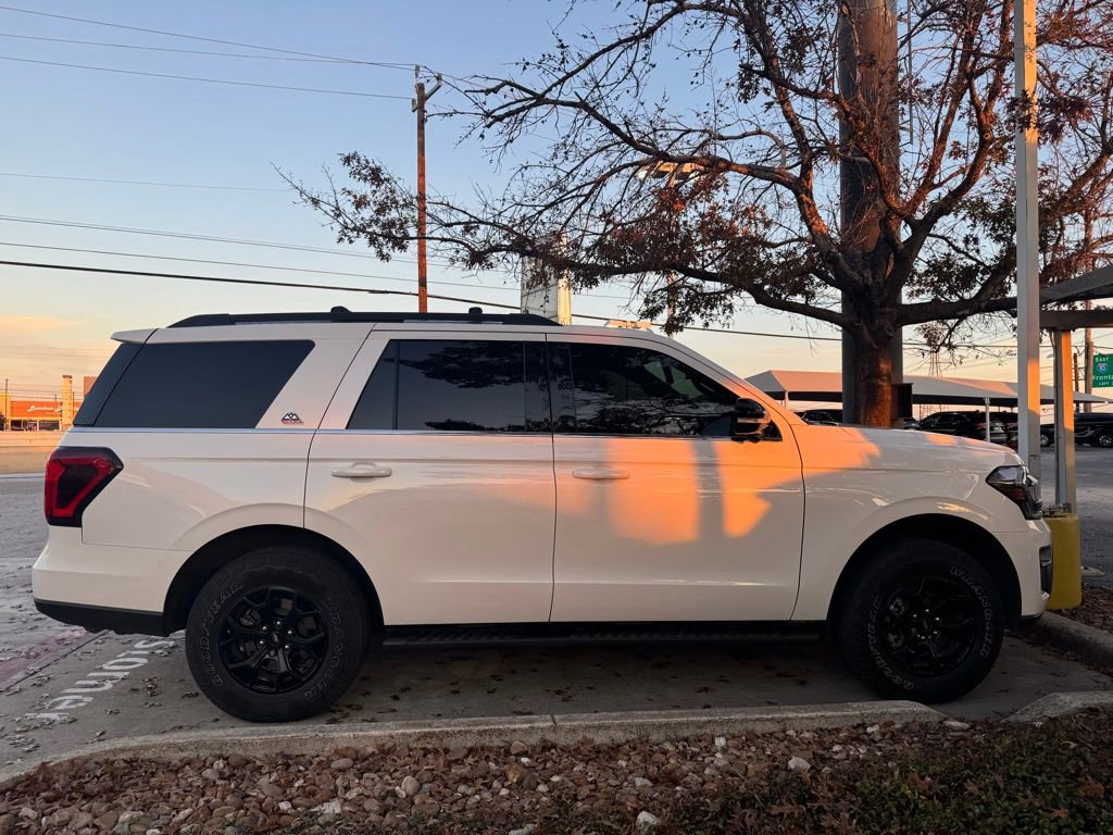 Used 2023 Ford Expedition Timberline image 7