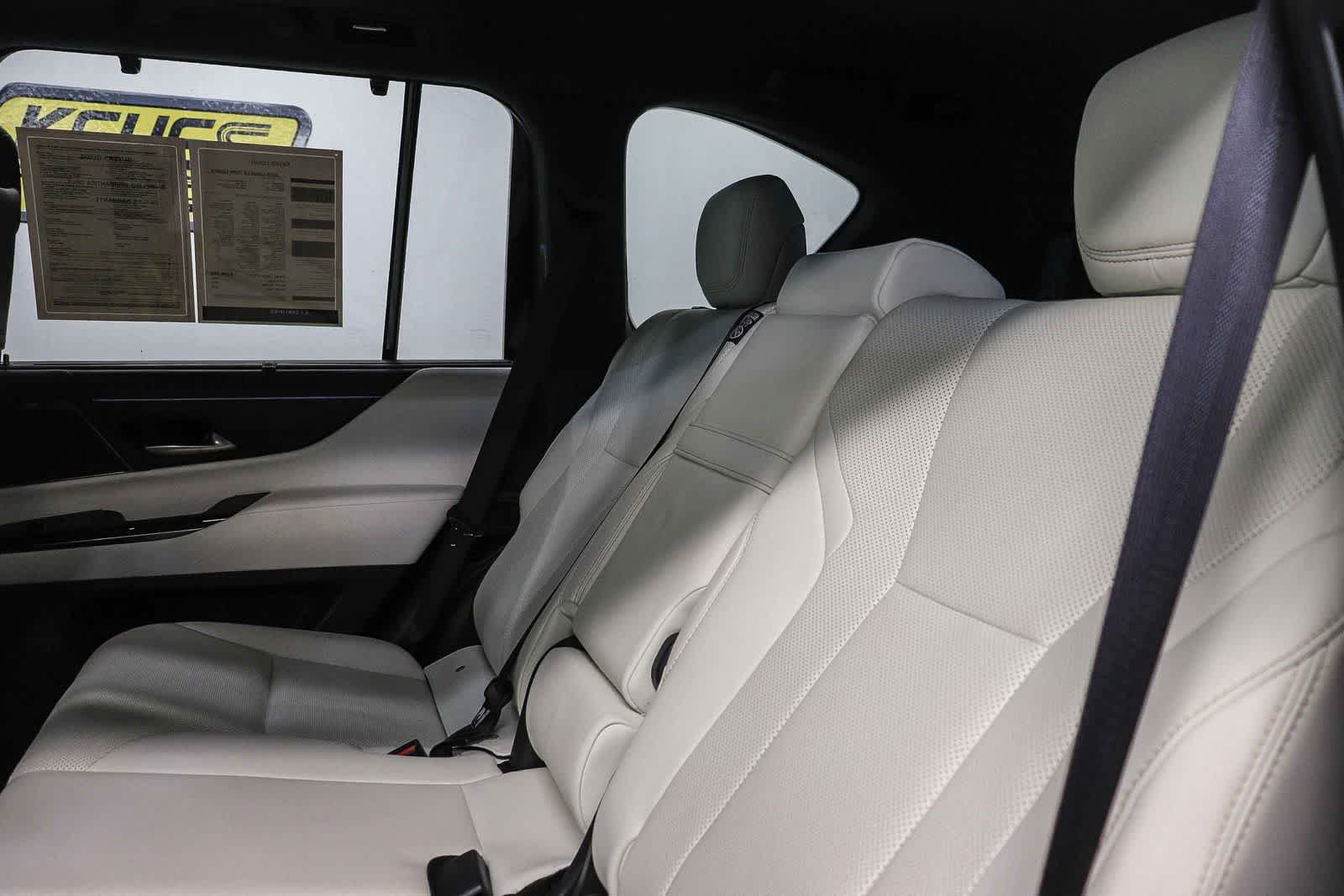 Certified 2025 Lexus LX 700h Luxury AWD/4WD image 20