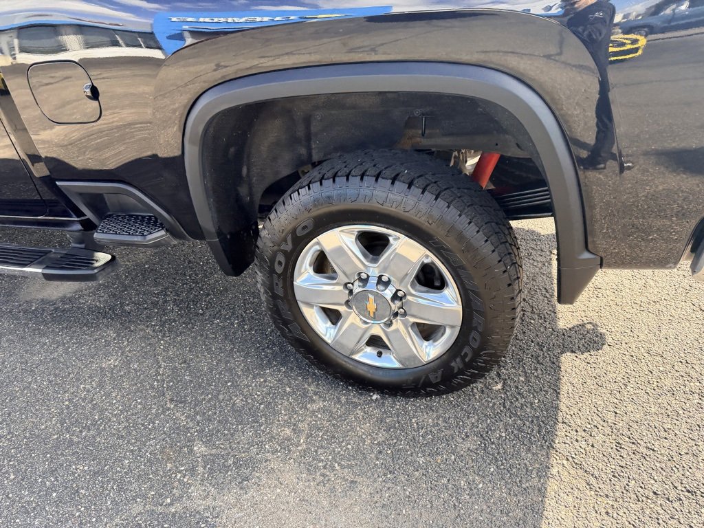 Used 2022 Chevrolet Silverado 2500 LTZ image 10